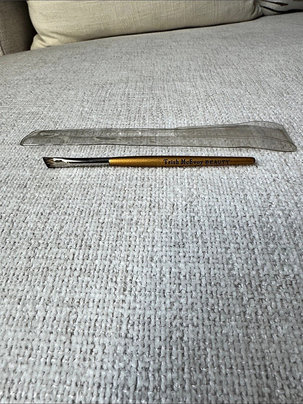 Trish McEvoy Brush 32 Eyebrow Brush Eyebrow Makeup Brush Brown & Gold